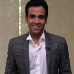 Indian Bollywood film actor Tusshar Kapoor smiles for the 'Best Actor in a Comic Role at the first 'Jeeyo Bollywood Awards' in Mumbai on May 10, 2011.  AFP PHOTO/STR (Photo credit should read STR/AFP/Getty Images)